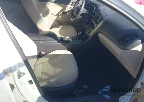 2013 Kia Optima Lx z USA, uszkodzony, nr VIN KNAGM4A74D5309580